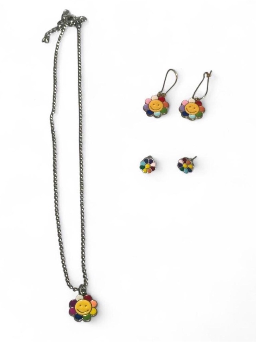 Smiley Flower Multicolor Pendant Necklace & Earrings Set